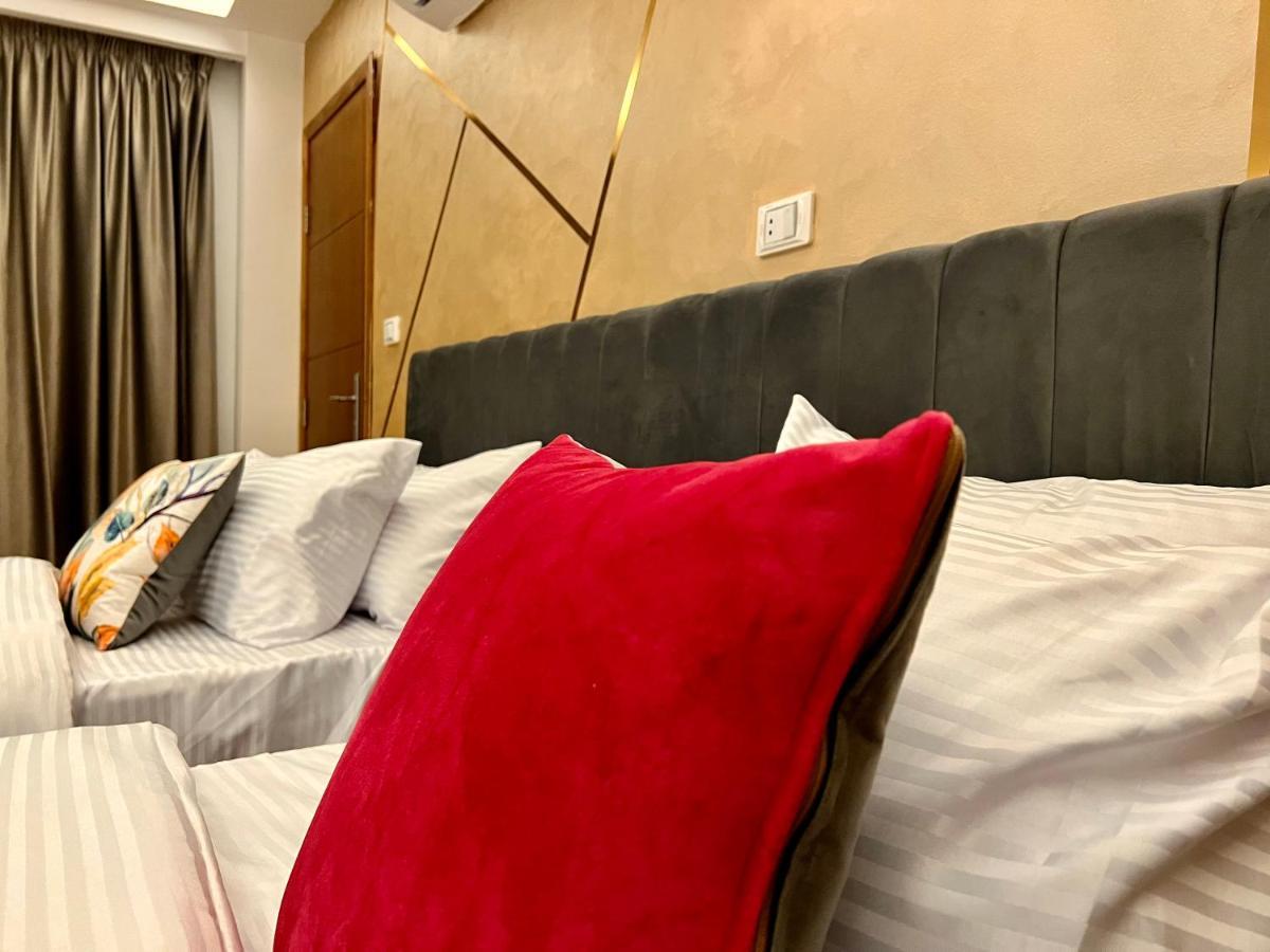 Grand Pyramids Inn Kafret el-Gabal Kültér fotó