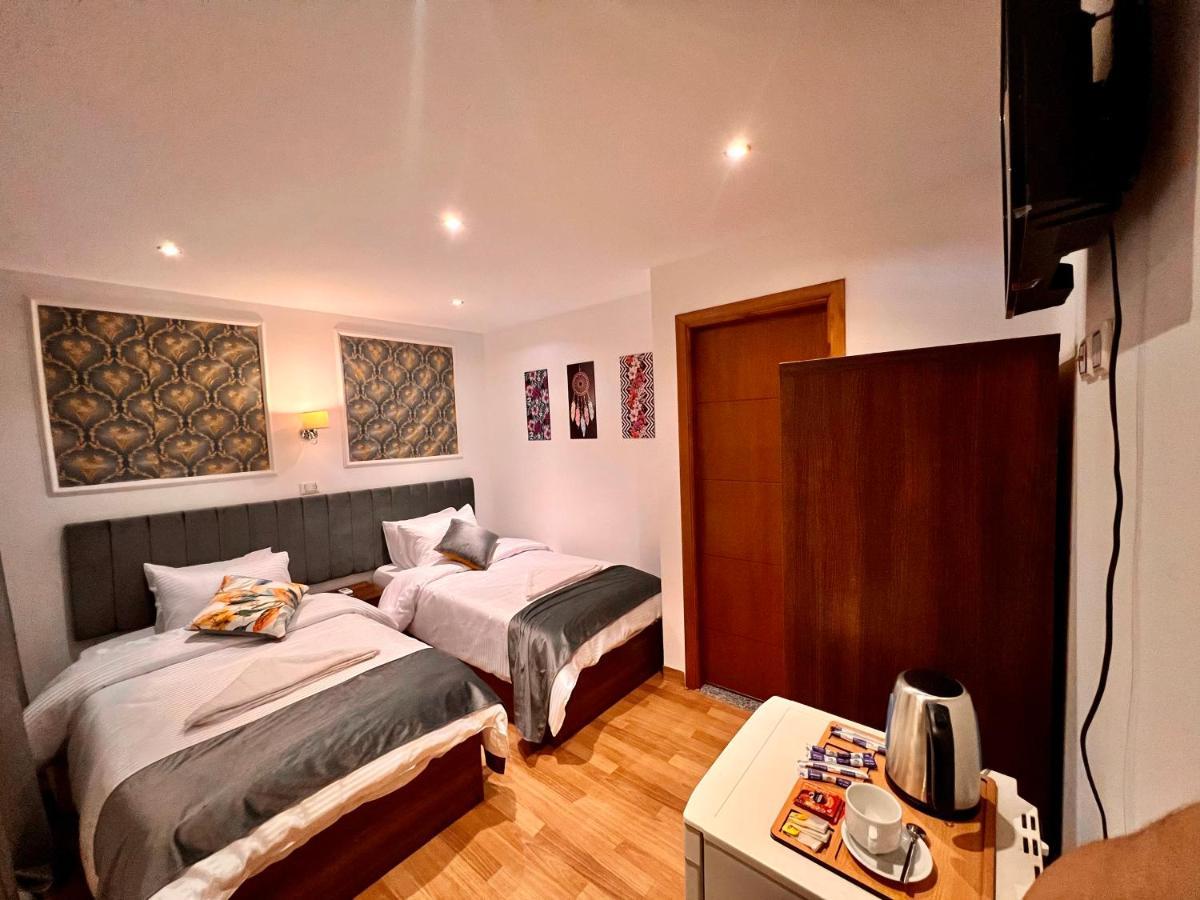 Grand Pyramids Inn Kafret el-Gabal Kültér fotó