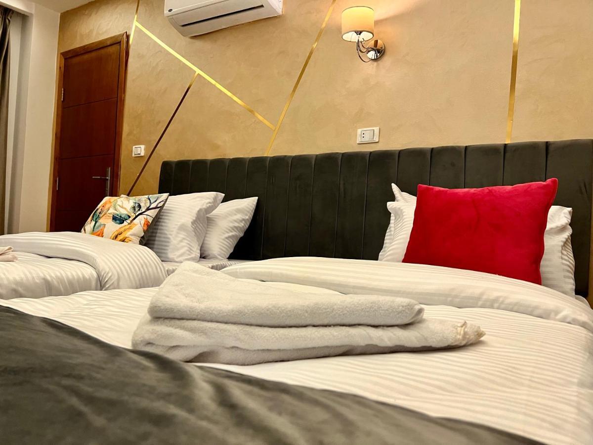 Grand Pyramids Inn Kafret el-Gabal Kültér fotó