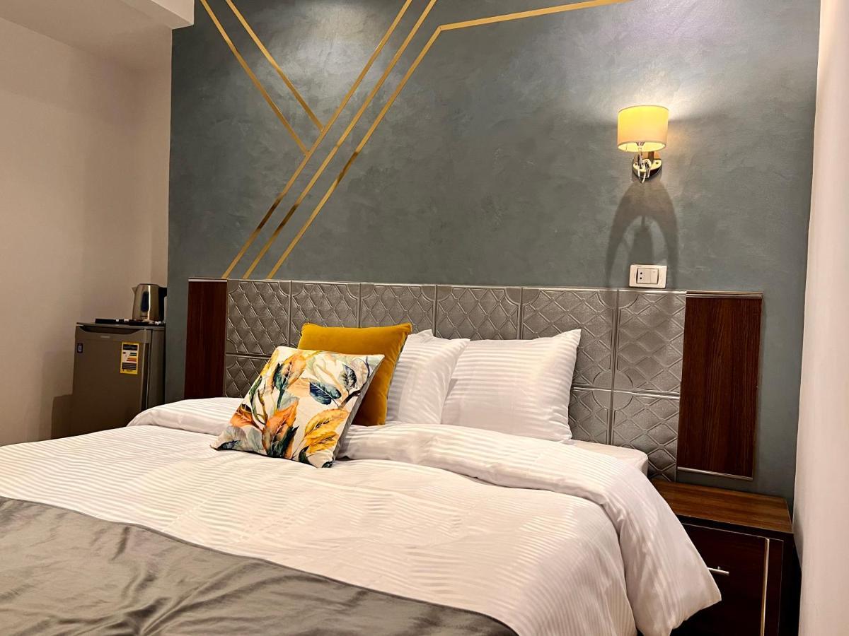Grand Pyramids Inn Kafret el-Gabal Kültér fotó