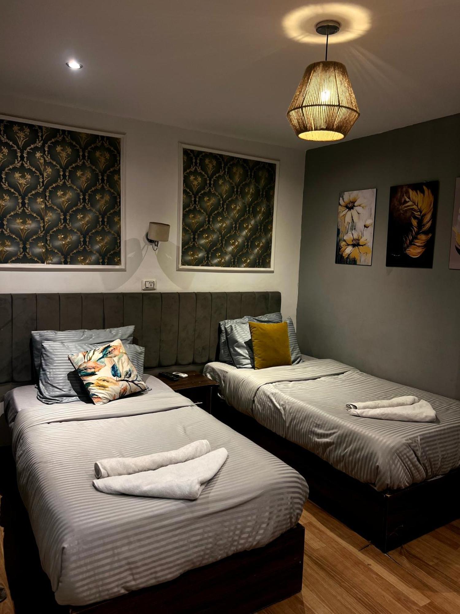Grand Pyramids Inn Kafret el-Gabal Kültér fotó