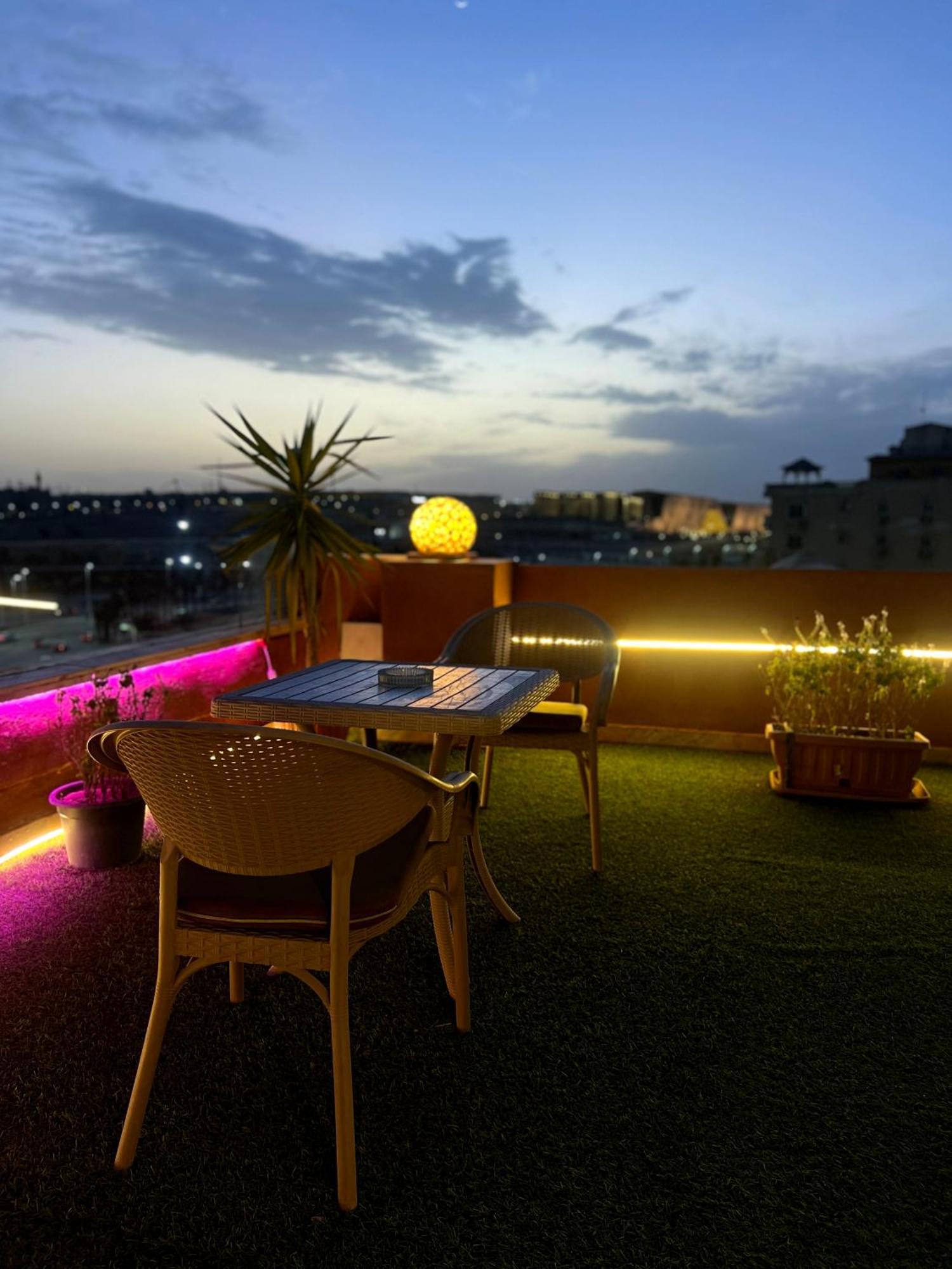 Grand Pyramids Inn Kafret el-Gabal Kültér fotó