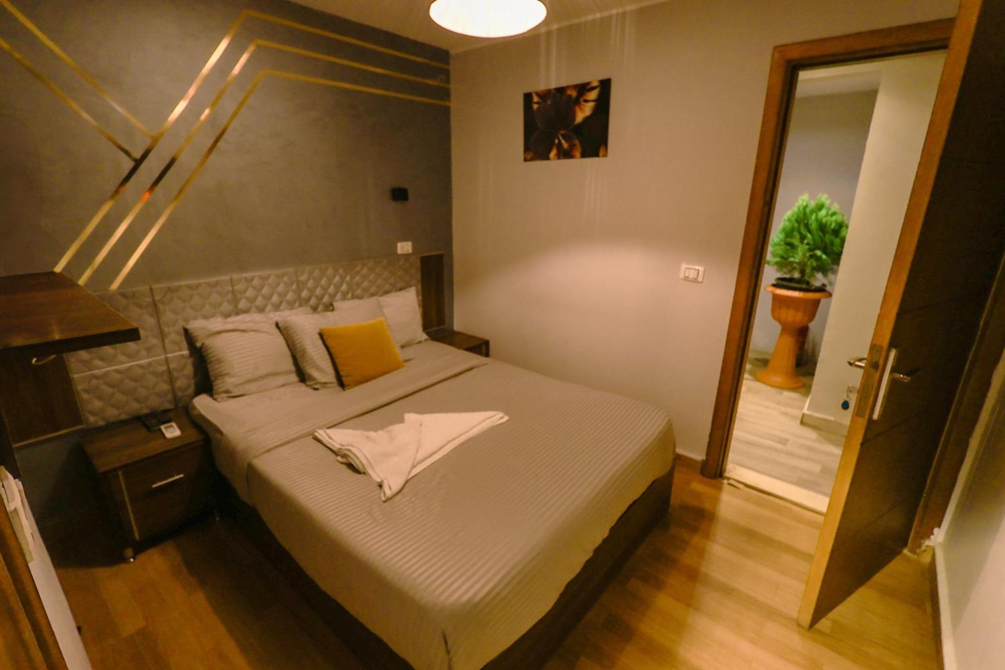 Grand Pyramids Inn Kafret el-Gabal Kültér fotó