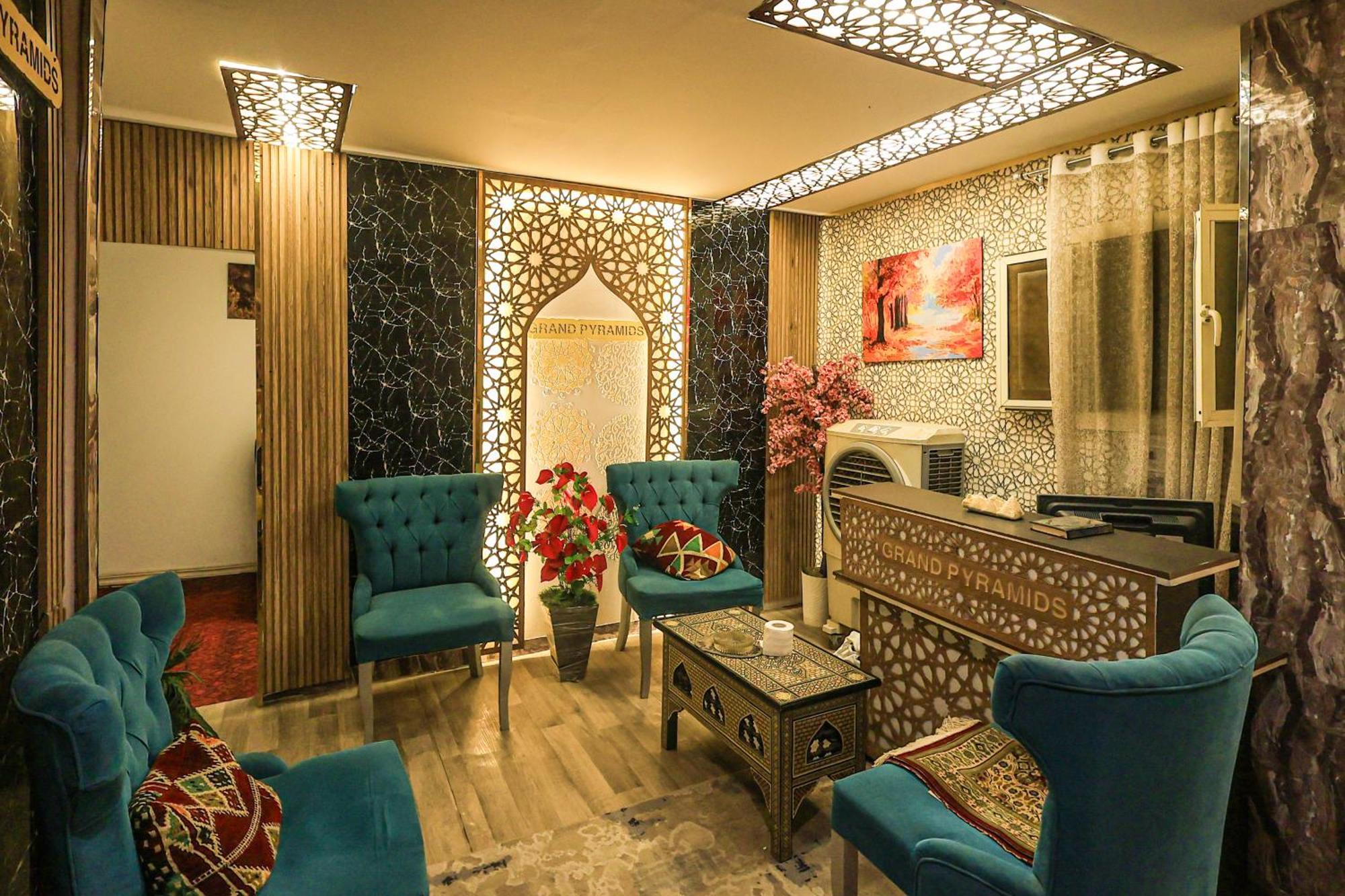 Grand Pyramids Inn Kafret el-Gabal Kültér fotó